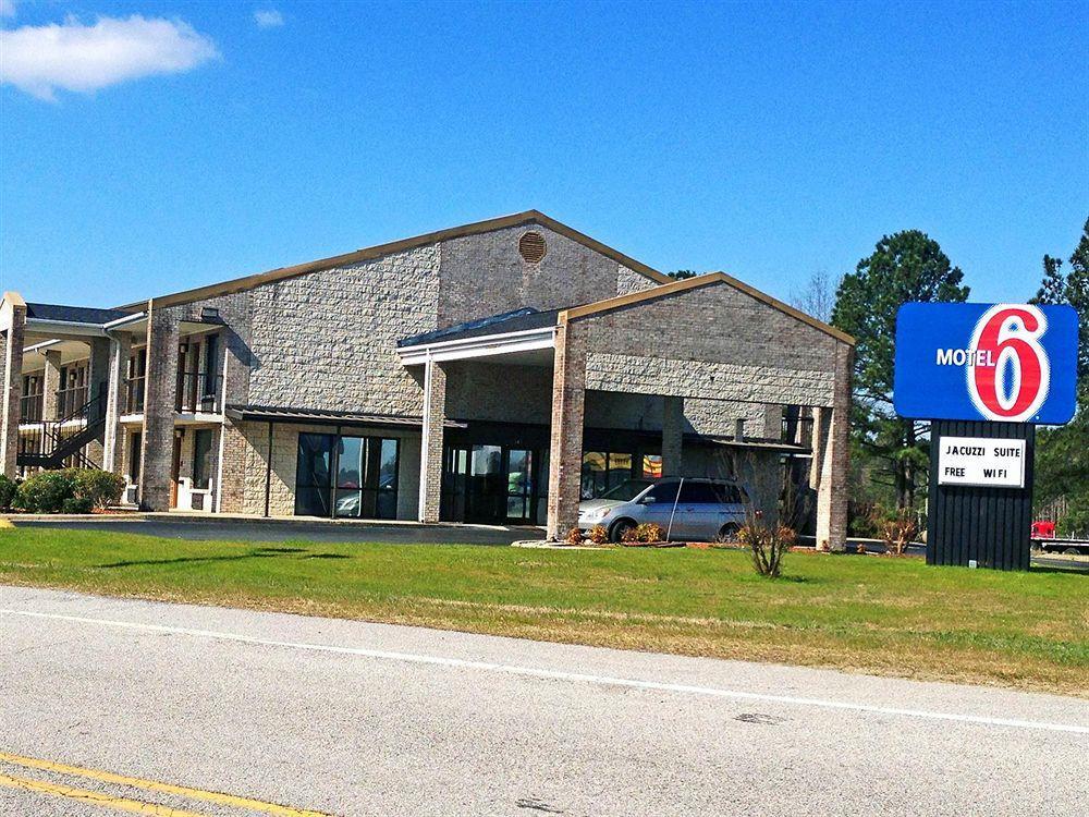 Motel 6-Kenly, Nc Exterior photo