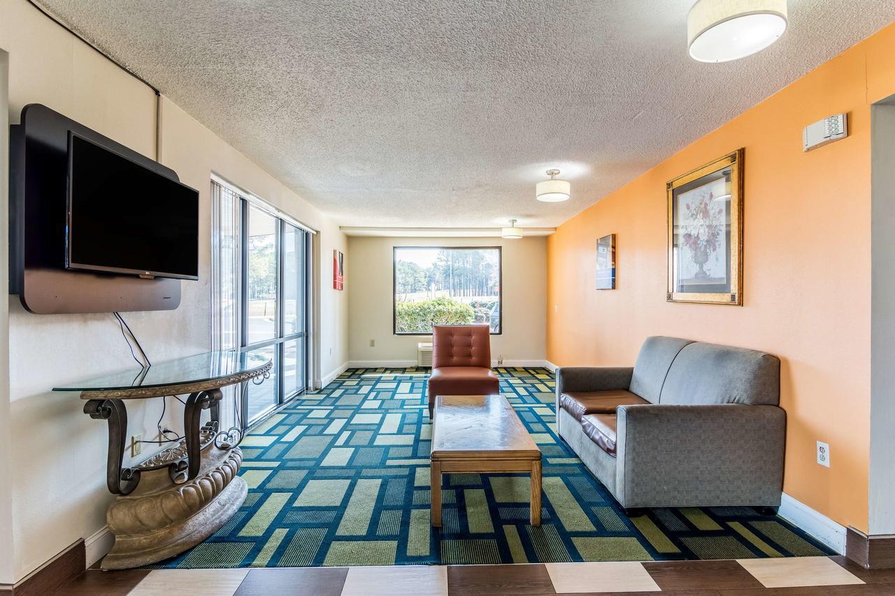 Motel 6-Kenly, Nc Exterior photo